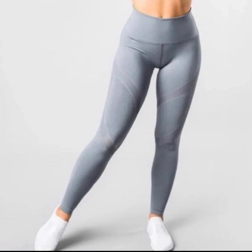 Alphalete Gray Aero Seamless Leggings Size Medium